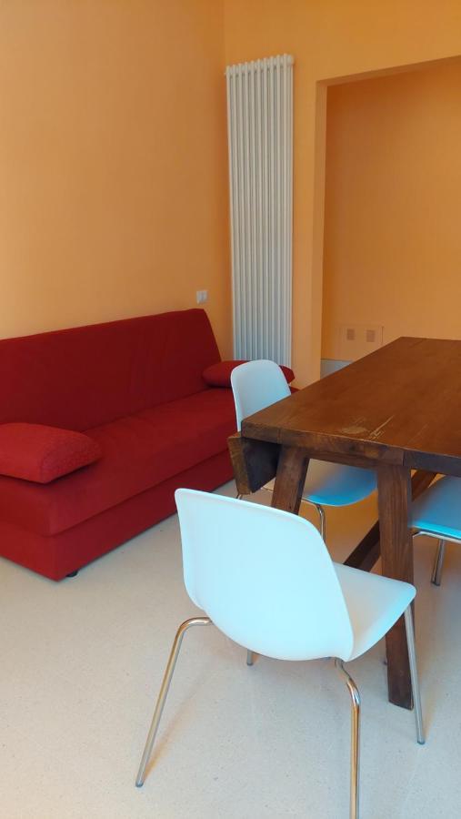 La Casa Del Mago Camere E Appartamenti Pissignano Ngoại thất bức ảnh