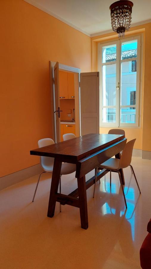 La Casa Del Mago Camere E Appartamenti Pissignano Ngoại thất bức ảnh